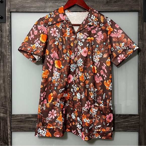 Tops - Vintage 1970's Floral Brown Button Up Short Sleeve Women's Shirt Grandmacore